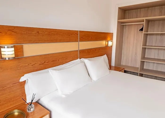 Faranda Tilos, Ascend Collection