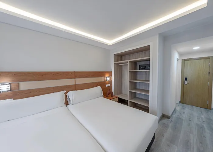 Faranda Tilos, Ascend Collection 4* Teo