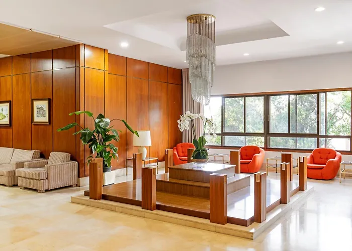 Faranda Tilos, Ascend Collection